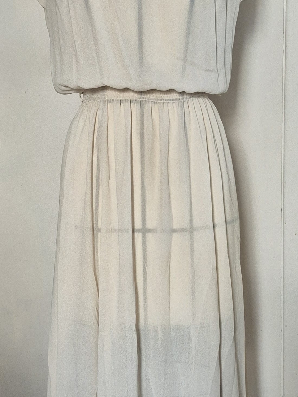 Vintage Mousseline Light Cream Elastic-Waist Dress
